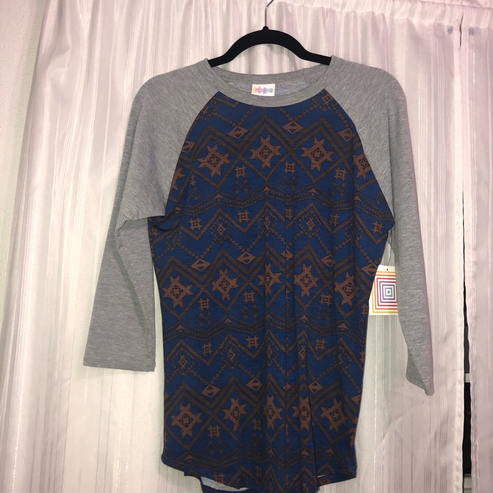 Lularoe Randy Tee